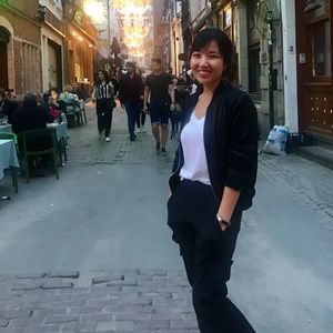 Meet your Posher, Rita